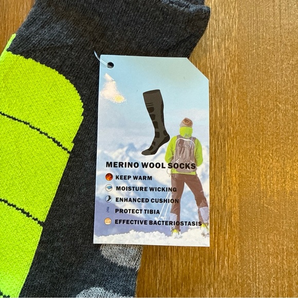 Hromec Merino Wool Performance Ski Socks - Picture 4 of 7